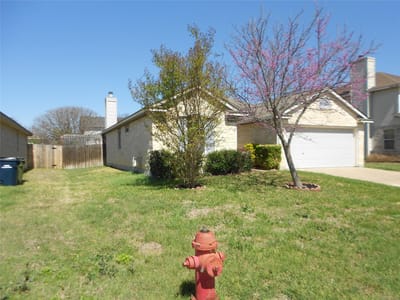 Primary bedroom at 701 Los Robles Rd - 3 bed 2 bath home