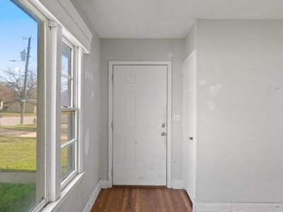 Primary bedroom at 701 N Washington ST - 3 bed 2 bath home