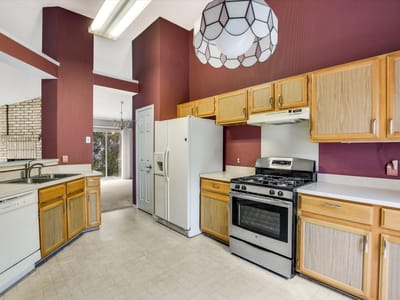 Property photo 5 at 701 W Custers Creek BND - 3 bed 2 bath home
