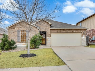 Living area at 7017 Armagh DR - 3 bed 2 bath home