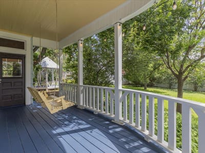 Primary bedroom at 702 E Main ST - 5 bed 4 bath home