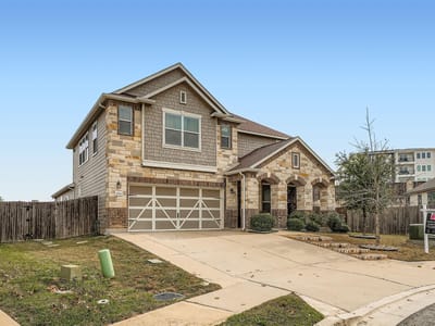 Living area at 7020 Ondantra BND - 4 bed 3 bath home