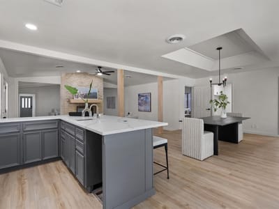 Property photo 4 at 703 Parkway ST - 3 bed 3 bath home