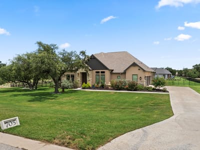 Kitchen at 705 Spicewood Trails Dr - 4 bed 3 bath home