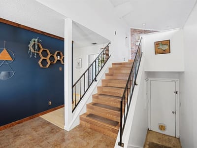 Property photo 4 at 706 Cambridge DR - 3 bed 2 bath home