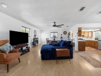 Property photo 5 at 706 Cambridge DR - 3 bed 2 bath home