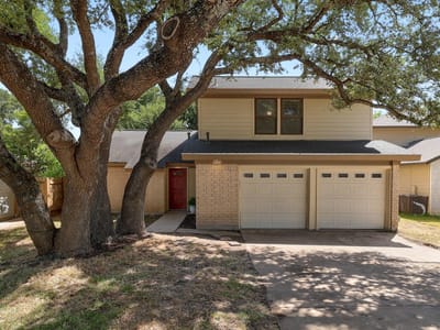 Property photo 2 at 706 Milton CV - 3 bed 2 bath home