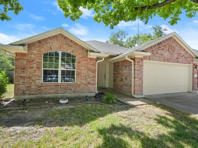 Property photo 3 at 707 Geyser Ave - 3 bed 2 bath home