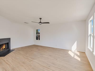 Photo 5 of 33 at 708 Camino Real DR - 4 bed 2 bath home