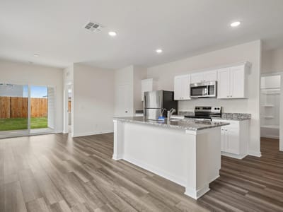 Property photo 4 at 708 Cliff DR - 3 bed 2 bath home