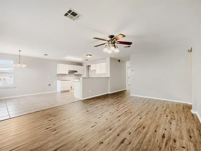 Property photo 3 at 708 Pampas Ricas DR - 3 bed 2 bath home