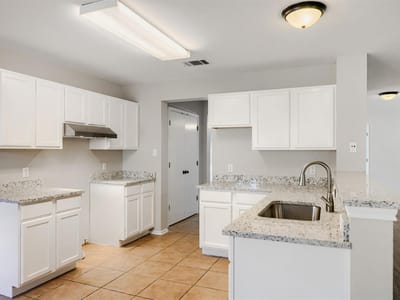 Property photo 5 at 708 Pampas Ricas DR - 3 bed 2 bath home