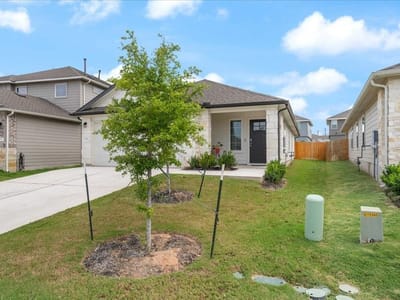 Kitchen at 708  Shallowford Pl - 3 bed 2 bath home
