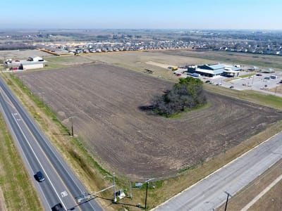 Primary bedroom at 709 Carlos G Parker Blvd NW - William J Barker Surv Abs #65, Taylor, TX