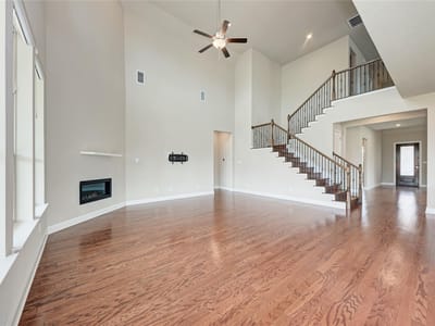 Primary bedroom at 709 Critty LN - 6 bed 4 bath home