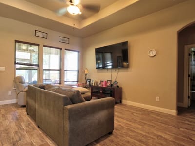 Property photo 5 at 710 Panorama DR - 3 bed 2 bath home
