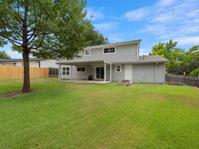 Property photo 2 at 7102 Fred Morse DR - 4 bed 2 bath home