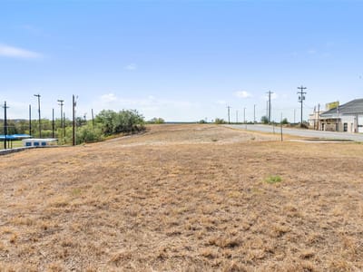 Living area at 711-1 Avenue N - None, Marble Falls, TX