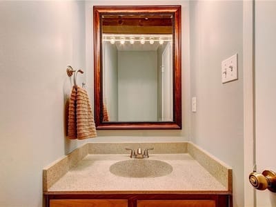 Photo 5 of 18 at 7122 Wood Hollow DR Unit #14 - 2 bed 1 bath home