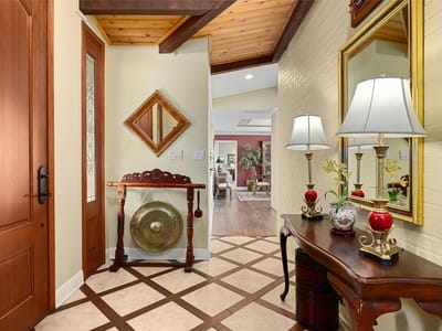 Primary bedroom at 713 Mariner - 4 bed 3 bath home
