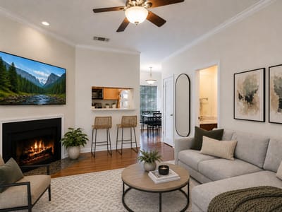 Living area at 715 W 22nd 1/2 St Unit #208 - 1 bed 1 bath home
