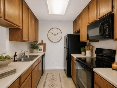 Primary bedroom at 715 W 22nd 1/2 St Unit #208 - 1 bed 1 bath home