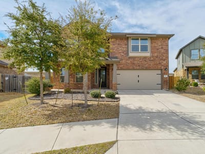 Kitchen at 718 Hereford LOOP - 4 bed 2 bath home