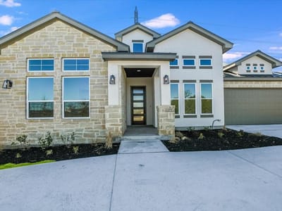 Living area at 718 Indian Paint BLVD - 3 bed 3 bath home