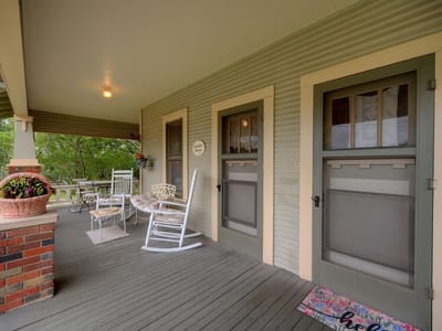Primary bedroom at 719 Elm ST - 3 bed 1 bath home
