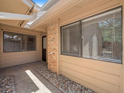Living area at 7205 Waldon DR Unit #N208 - 3 bed 2 bath home