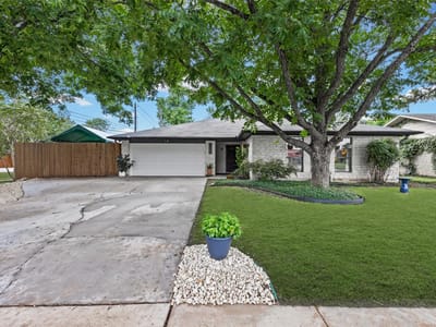 Property photo 2 at 7208 Reaburn ST - 3 bed 2 bath home