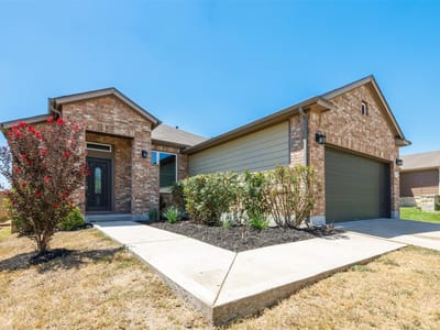 Property photo 3 at 721 Bridgestone WAY - 3 bed 3 bath home