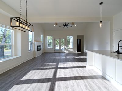 Photo 5 of 29 at 871 Fir LN - 3 bed 2 bath home
