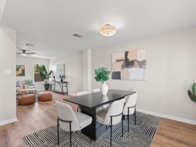Property photo 4 at 724 Lavaca LOOP - 4 bed 3 bath home