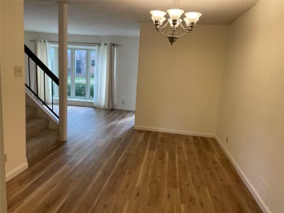 Photo 5 of 26 at 7269 Creekside DR - 3 bed 2 bath home