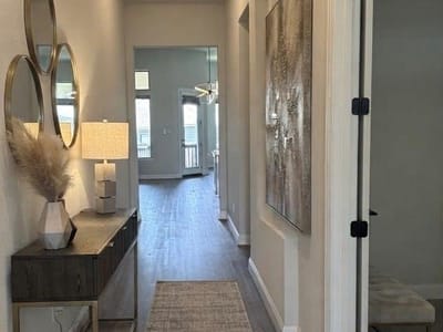 Property photo 3 at 727 Spinnaker LOOP - 3 bed 2 bath home