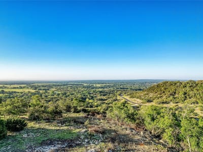 Kitchen at 102 Big Sky - Eagles Nest, Burnet, TX