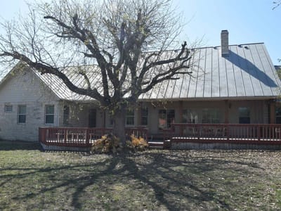 Property photo 2 at 730 S Chaparral - 3 bed 3 bath home