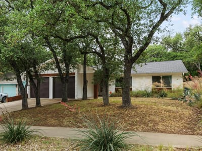 Property photo 2 at 7310 Broken Arrow LN - 3 bed 2 bath home