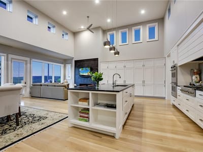 Photo 2 of 40 at 7312 Vista Mountain DR - 3 bed 3 bath home