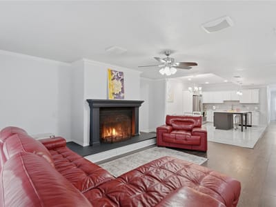 Primary bedroom at 734 Summerwood DR - 3 bed 2 bath home