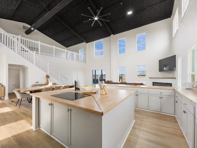 Primary bedroom at 735 County Road 304 - 4 bed 3 bath home