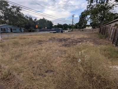 Property photo 3 at 7403A Guadalupe ST - Silverton Heights Sec 02, Austin, TX