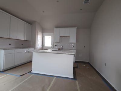 Property photo 4 at 7404 Pullman CV - 4 bed 2 bath home