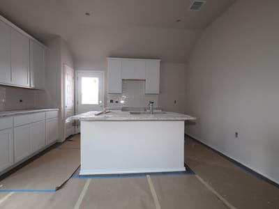 Property photo 5 at 7404 Pullman CV - 4 bed 2 bath home