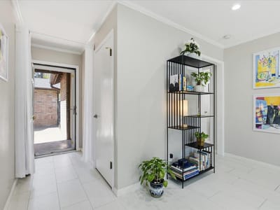 Photo 4 of 25 at 7406 Shadow Hill DR Unit #104 - 1 bed 1 bath home