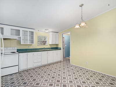 Living area at 743 Oak MDWS - 3 bed 2 bath home