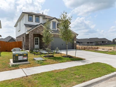 Property photo 3 at 750 Billowing WAY - 3 bed 2 bath home