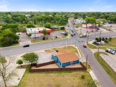 Property photo 4 at 750 S Mays ST - Bradshaw Add, Round Rock, TX
