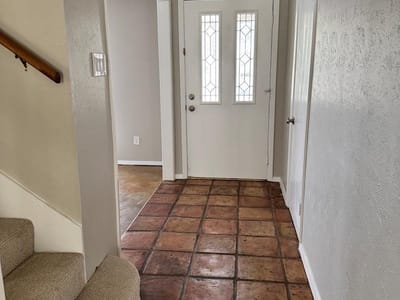 Property photo 4 at 7505 Hill Meadow CIR - 4 bed 2 bath home